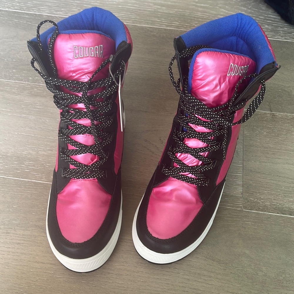 Brand New Cougar Wahoo Nylon Waterproof boots